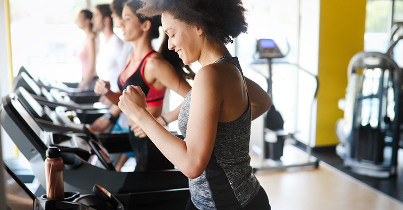 Improve Your Fitness Client’s Experience: Avoid Injury With These Safety Tips for Gym Treadmills